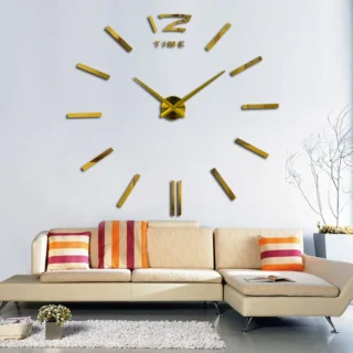 Horloge murale moderne et Antique