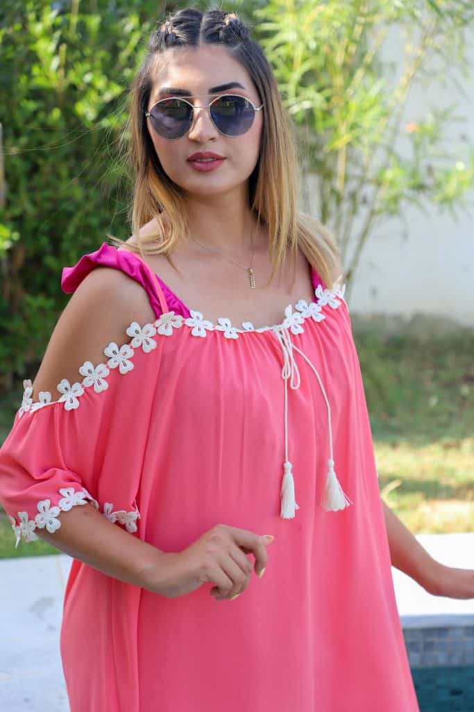 Robe Cache maillot Modèle Ses Illetes Robe Cache maillot Modèle Ses Illetes