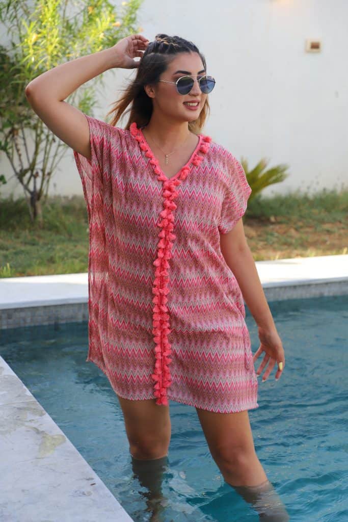 Robe Cache maillot Modèle Pujols Robe Cache maillot Modèle Pujols