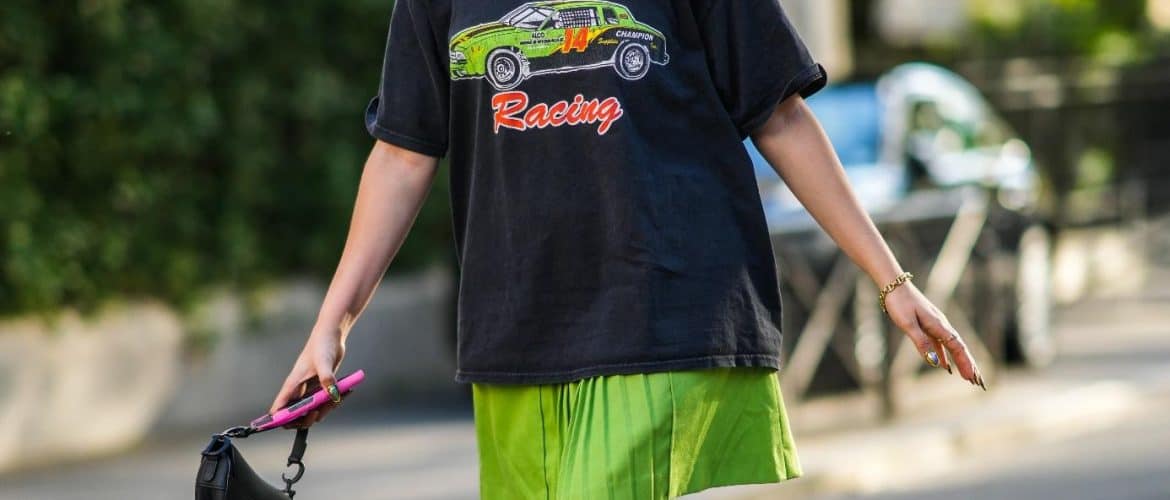 T-shirts tendance pour femme indispensables pour la saison printemps-été 2024