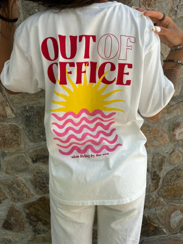 T-Shirt Out Of Office