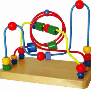 Jeu de motricité en bois