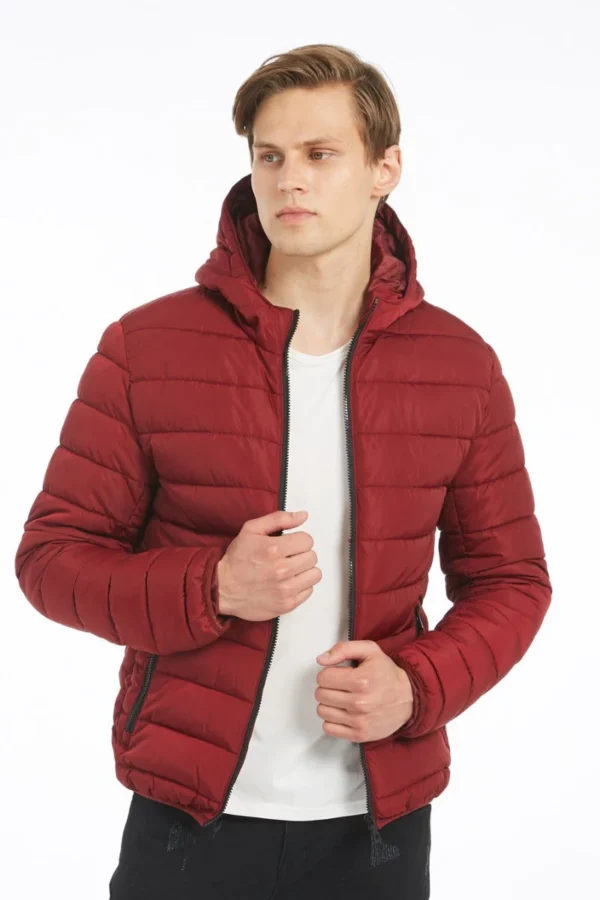 Doudoune avec capuche – Rouge bordeaux