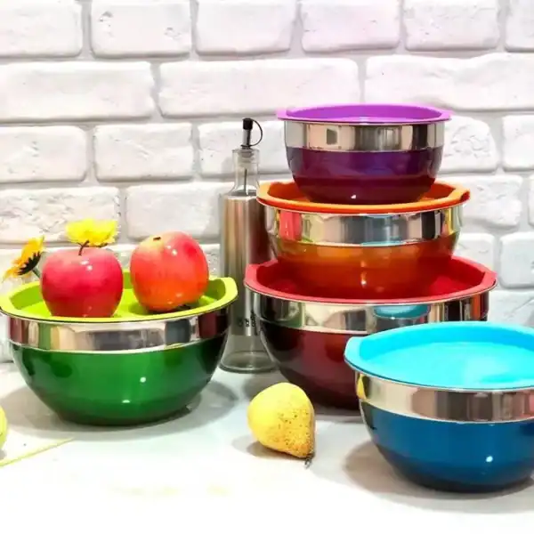 Set de 5 bols de cuisine inox avec couvercle