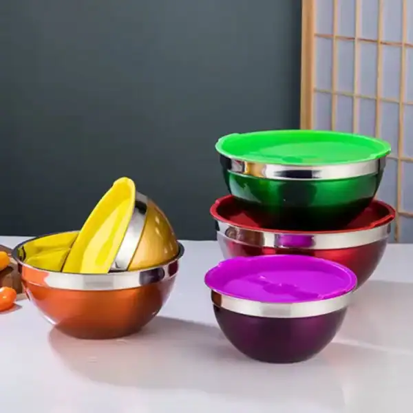 Set de 5 bols de cuisine inox avec couvercle